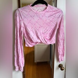 Loveshackfancy workout long sleeve bow crop top